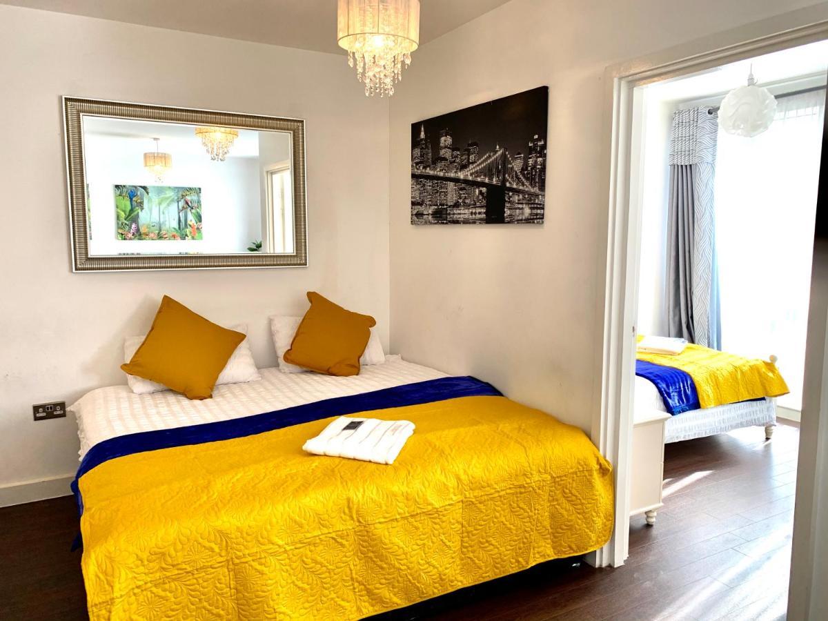 לונדון 2-Bedrooms Modern Apartment Next To Velodrome, Lounge, Balcony, Parking, Abba מראה חיצוני תמונה